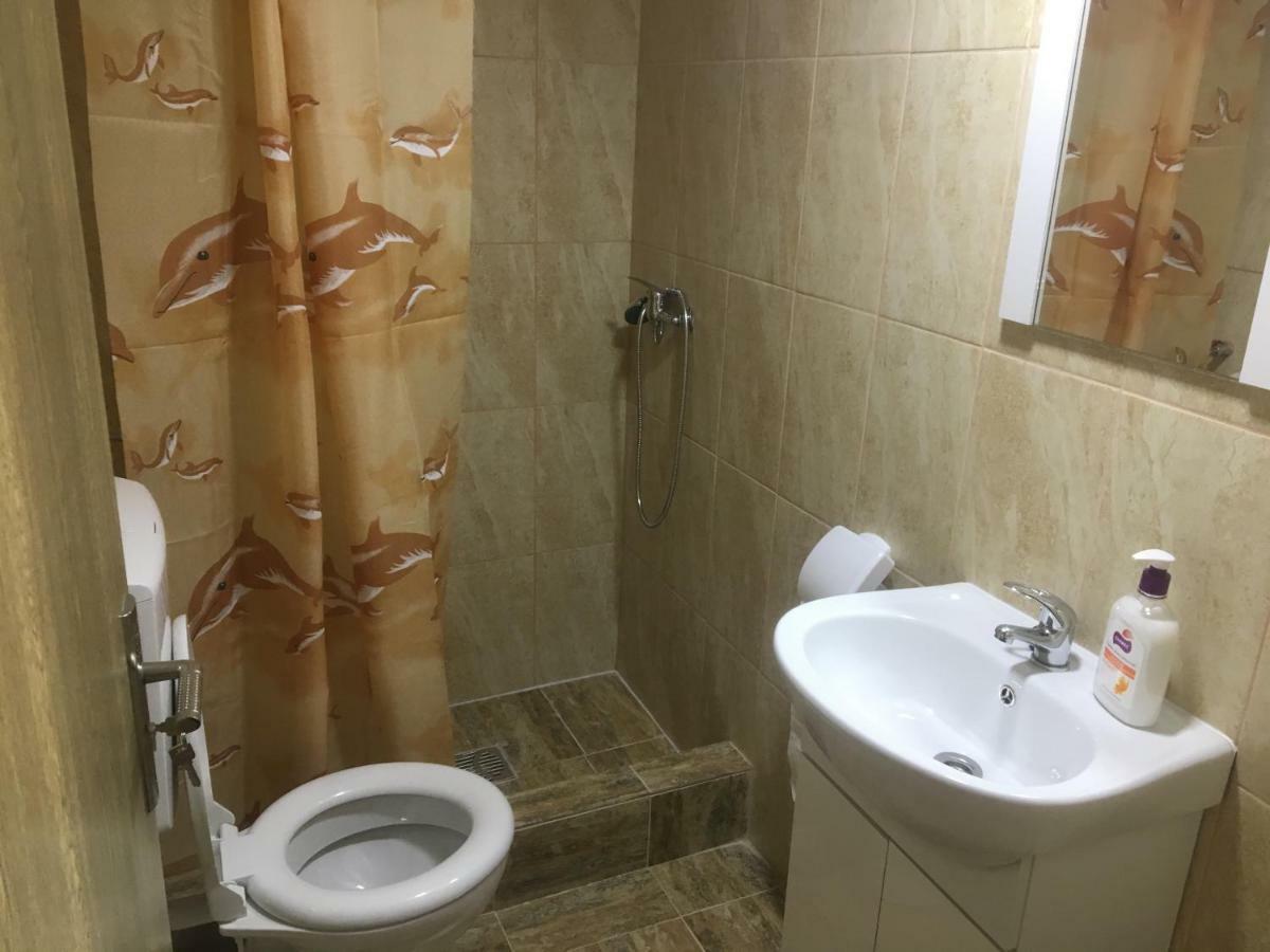 Laubert Hotel Călimăneşti Екстериор снимка